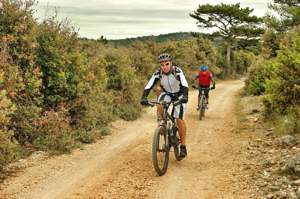 Bikademy Giant Ivan Stipic cycling cover
