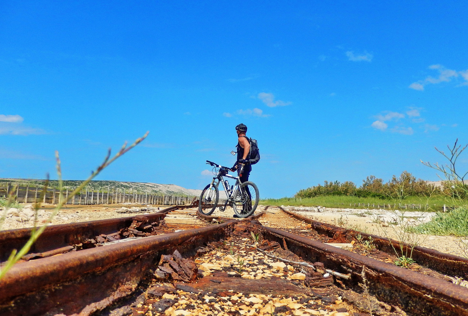 Cycling on Pag 2