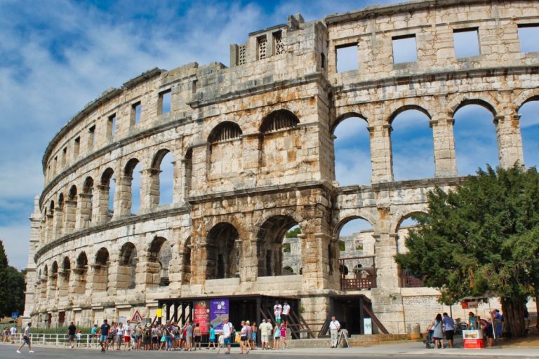Pula
