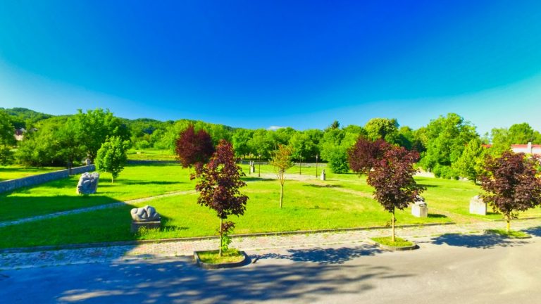 Sculpture Park Sirac