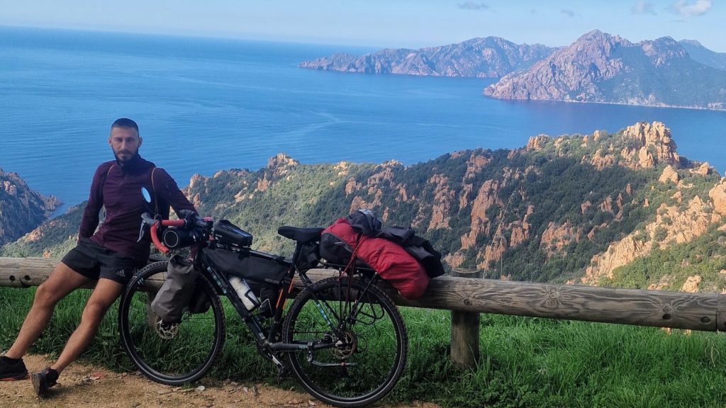 Cycling solo - Ante Kovacic 3