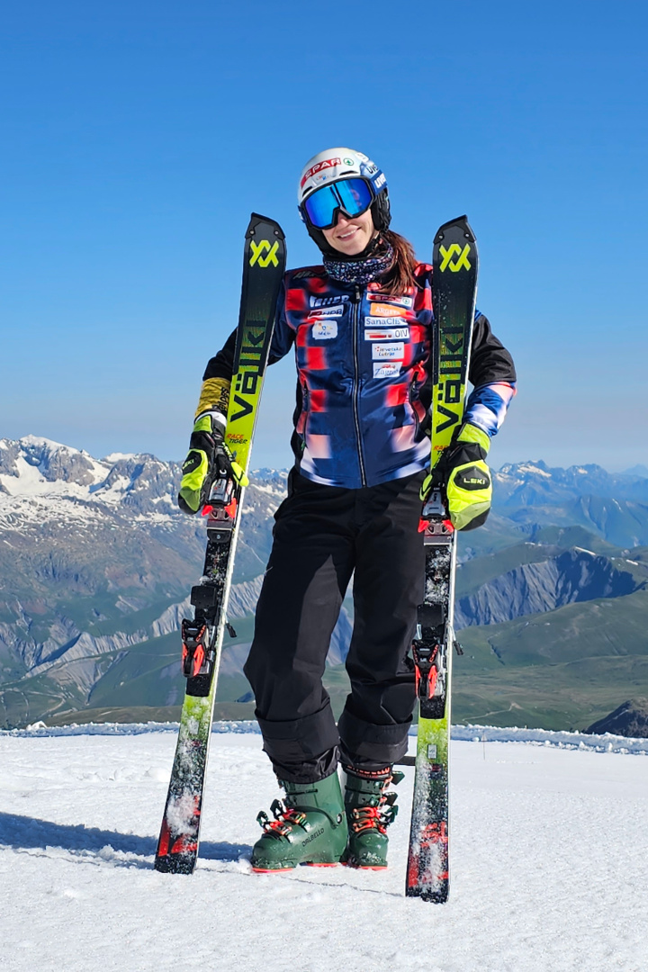 Leona-Popovic-cycling-skiing-5