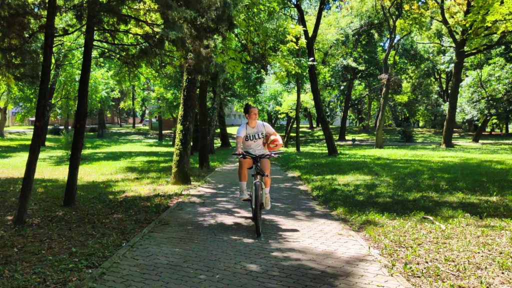 Mihaela Lazic Basketball Bicycle cover